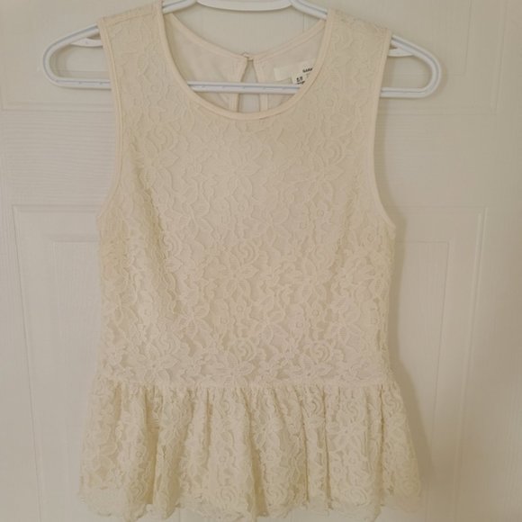 Garage Sleeveless Lace Peplum Top. Cream. XS. - Picture 1 of 3